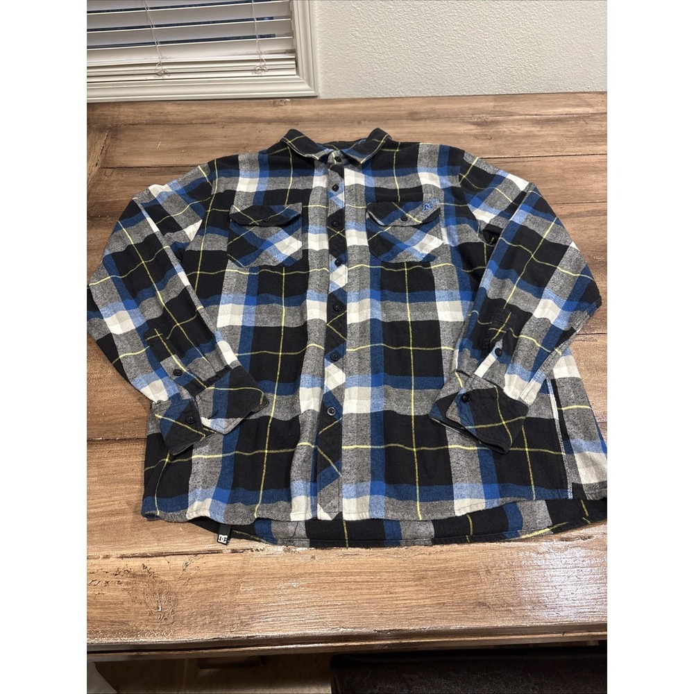 DC Mens Button Up Shirt‎ Large Blue White Plaid Soft Flannel Long Sleeve Cotton
